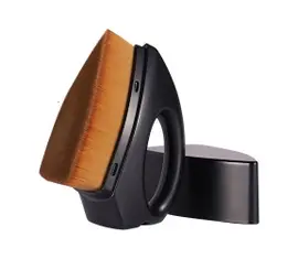 Oprašovací štětec na nehty - IRON