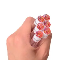 Řasenkový kartáček s víčkem - červené třpytky